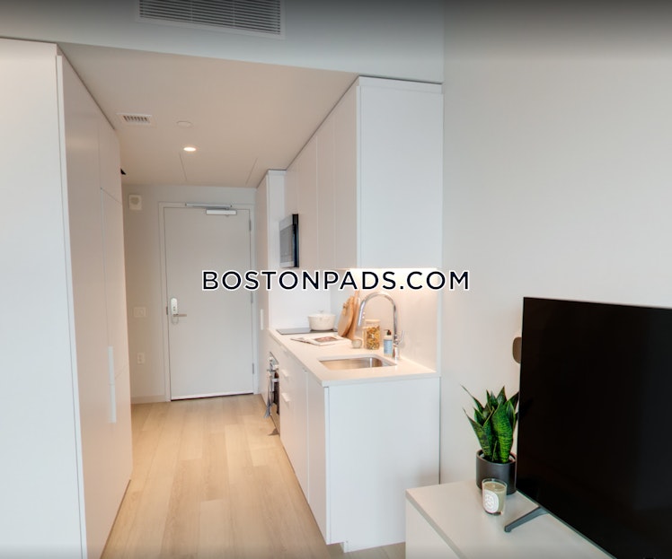 Boylston St., Boston