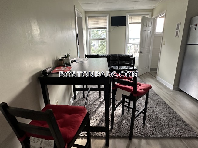 Medford - $4,340+ /mo