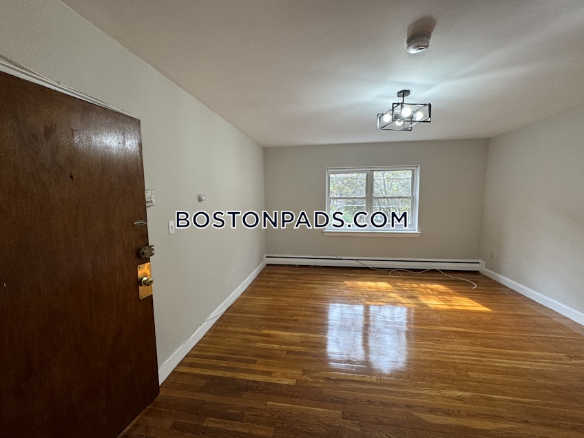 Boston - $3,400+ /month