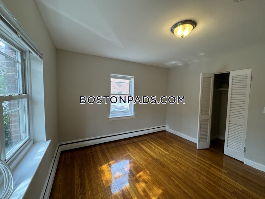 Boston - $3,400+ /month