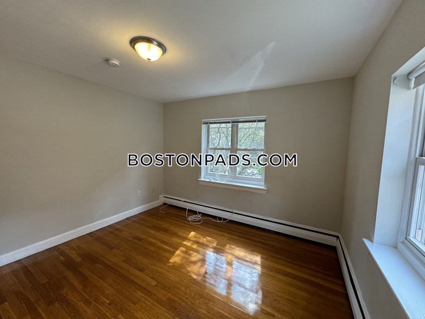 Boston - $3,400+ /month