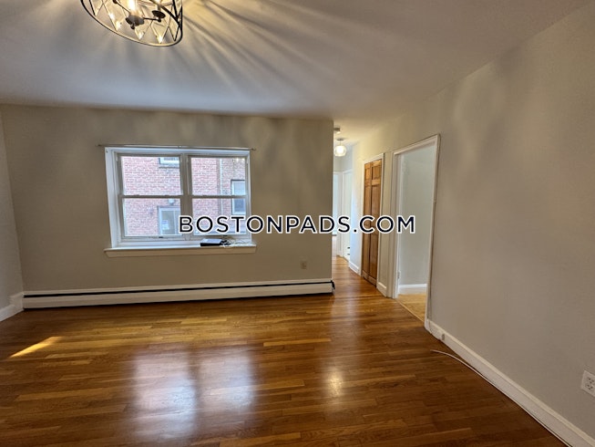 Boston - $2,710+ /mo