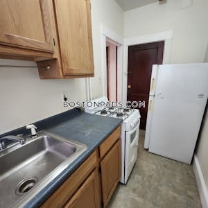 Somerville Apartment for rent 1 Bedroom 1 Bath  Winter Hill - $2,250