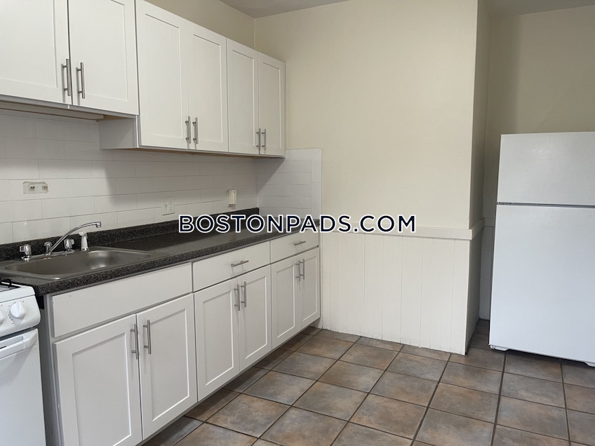 Boston - $2,100+ /month