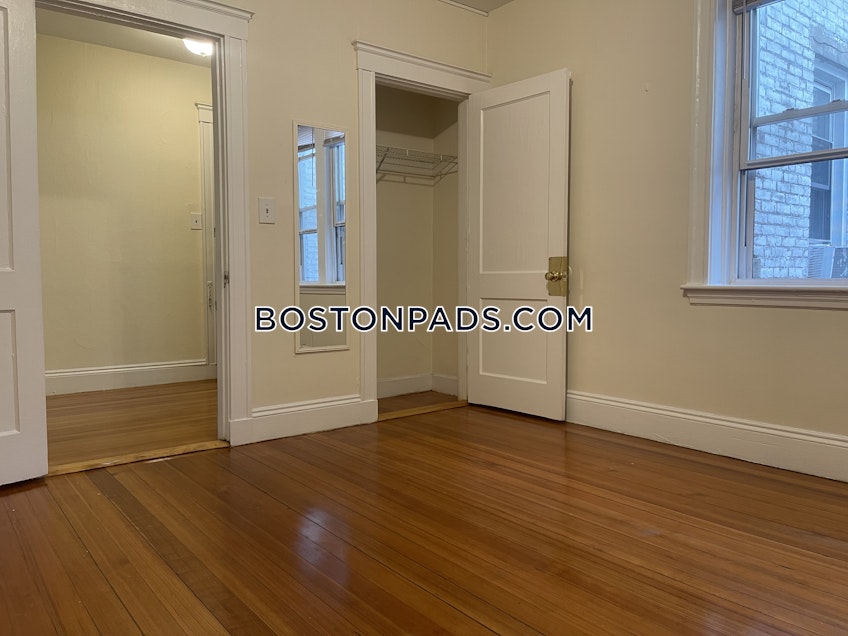 Boston - $2,100+ /month