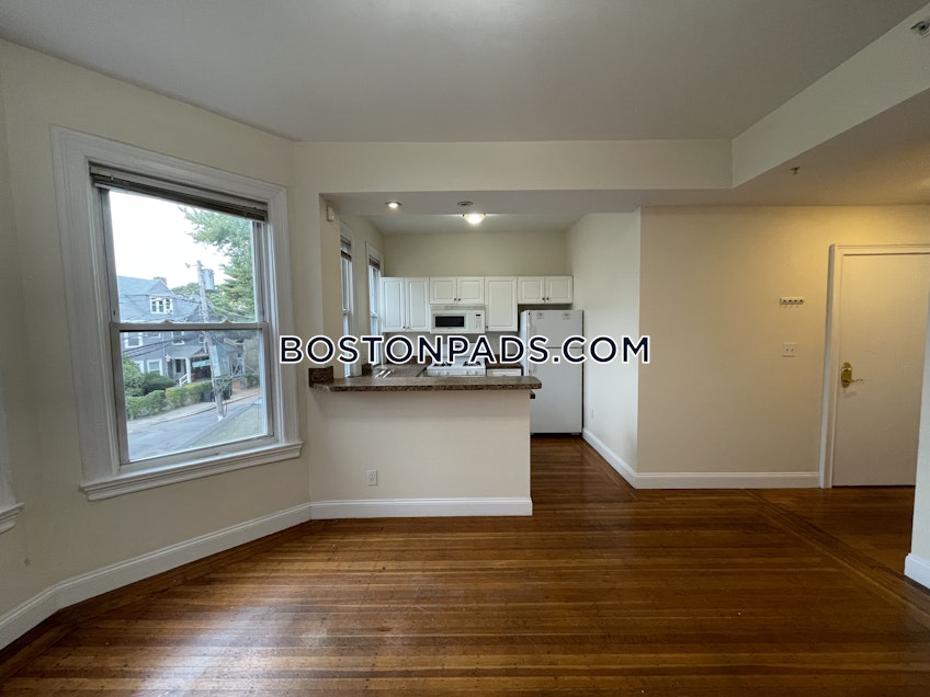 Boston - $2,700+ /month