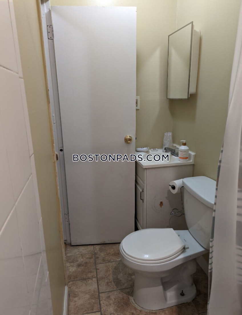 Boston - $2,100+ /month