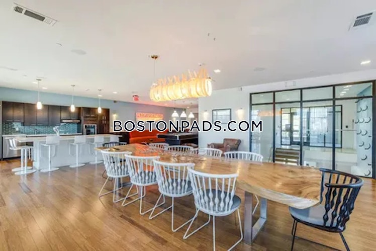 Maxwell's Green, Somerville