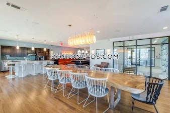 Maxwell's Green Somerville