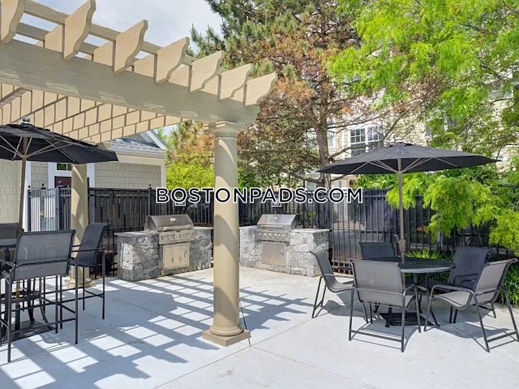 Highland Ave., Salem