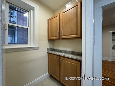 Allston Nice 3 Bed 1 Bath available NOW on Barrows St. in Allston  Boston - $3,600