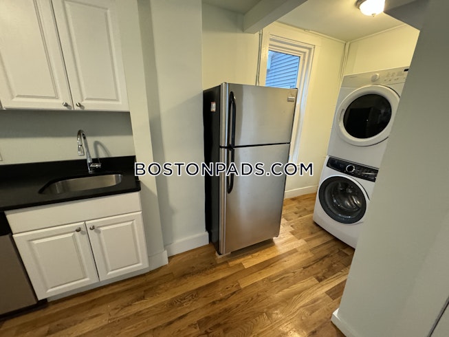 Boston - $3,800+ /mo