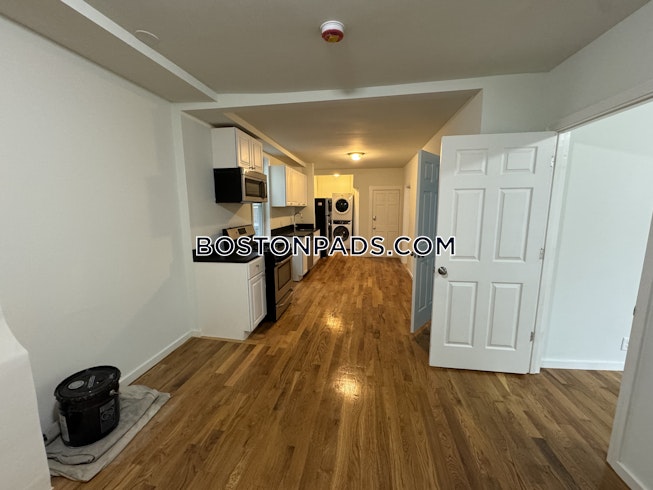 Boston - $3,800+ /mo