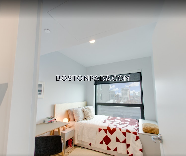 Boylston St., Boston