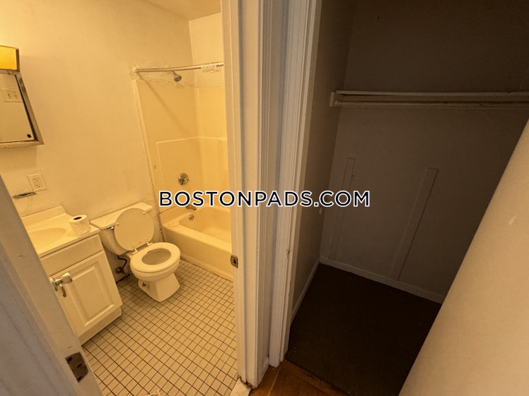 South Huntington Ave., Boston