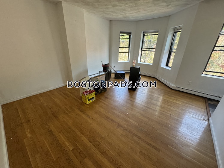 South Huntington Ave., Boston