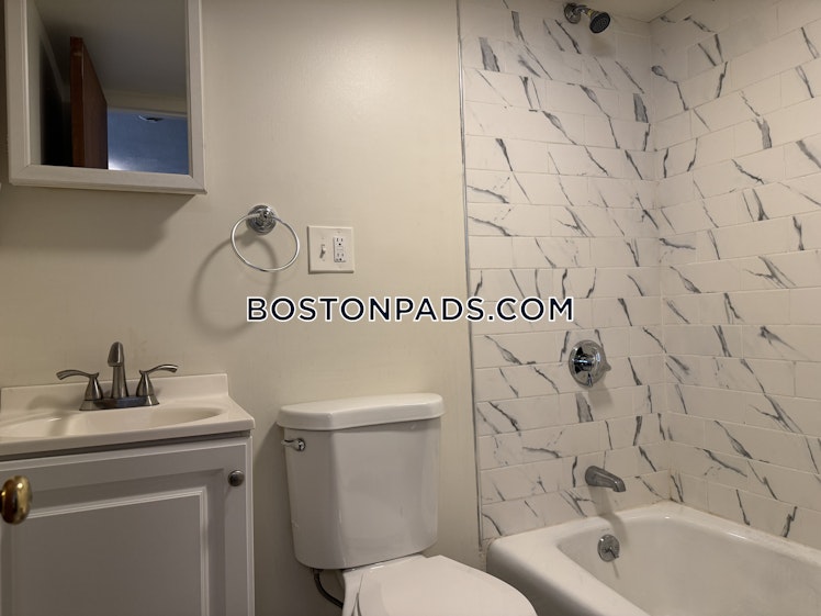 Wait St., Roxbury Crossing