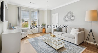 Presidents Way. Dedham