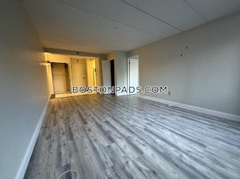 Commonwealth Ave. Boston