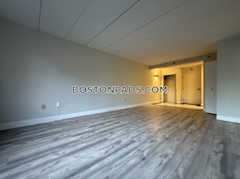 Commonwealth Ave. Boston