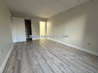 Commonwealth Ave. Boston