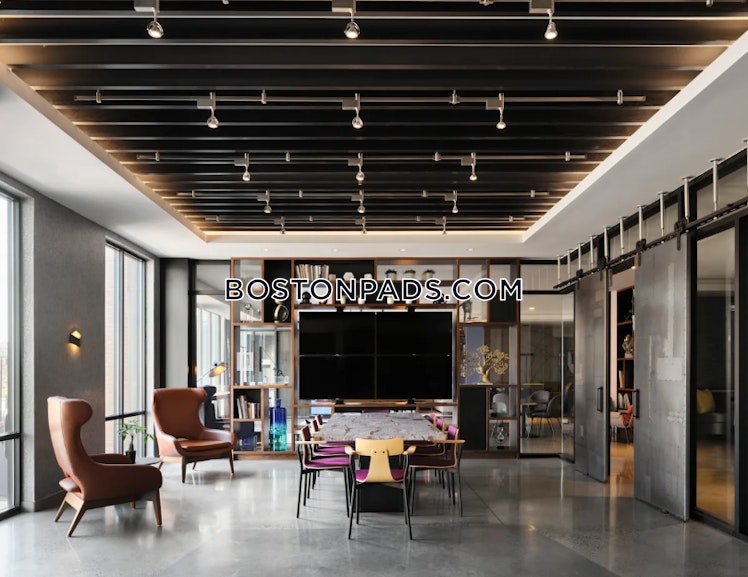 Front St., Worcester