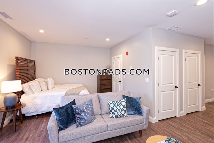 Brooks St., Worcester