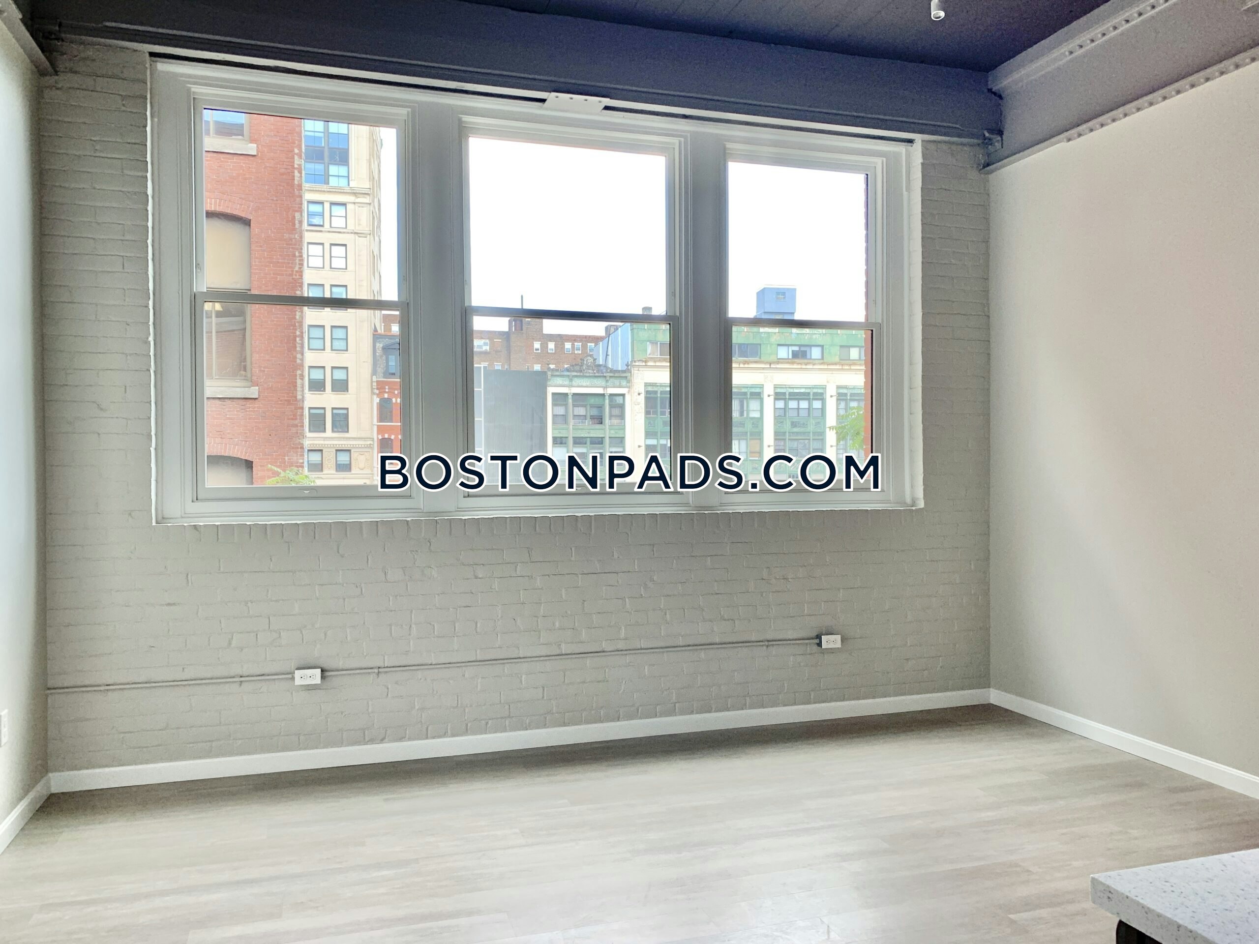 Worcester - 0 Beds, 1 Baths