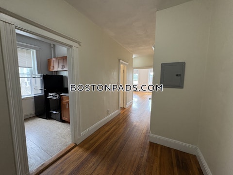 Egremont Rd. Boston photo 24