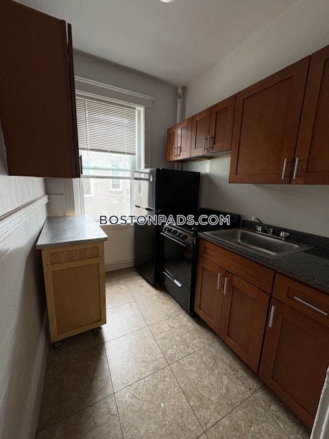 Egremont Rd. Boston photo 2