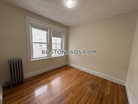 Egremont Rd. Boston photo 13