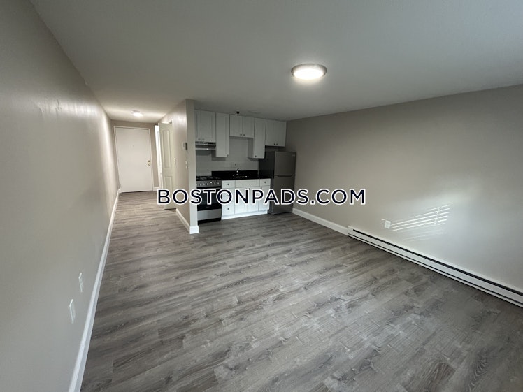 Farm Rd., Marlborough