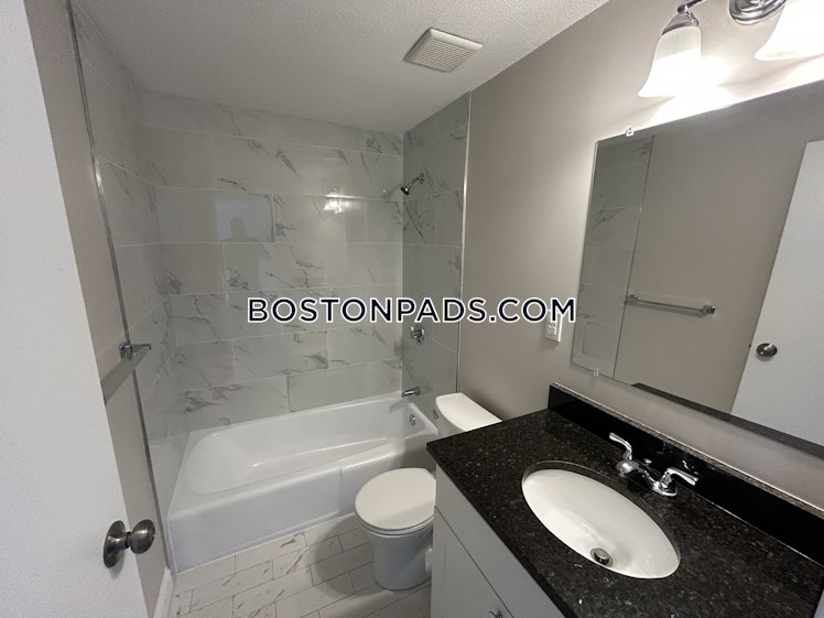 Farm Rd., Marlborough