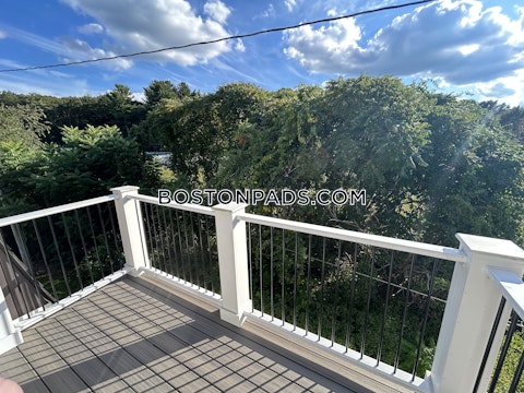 Farm Rd. Marlborough photo 3