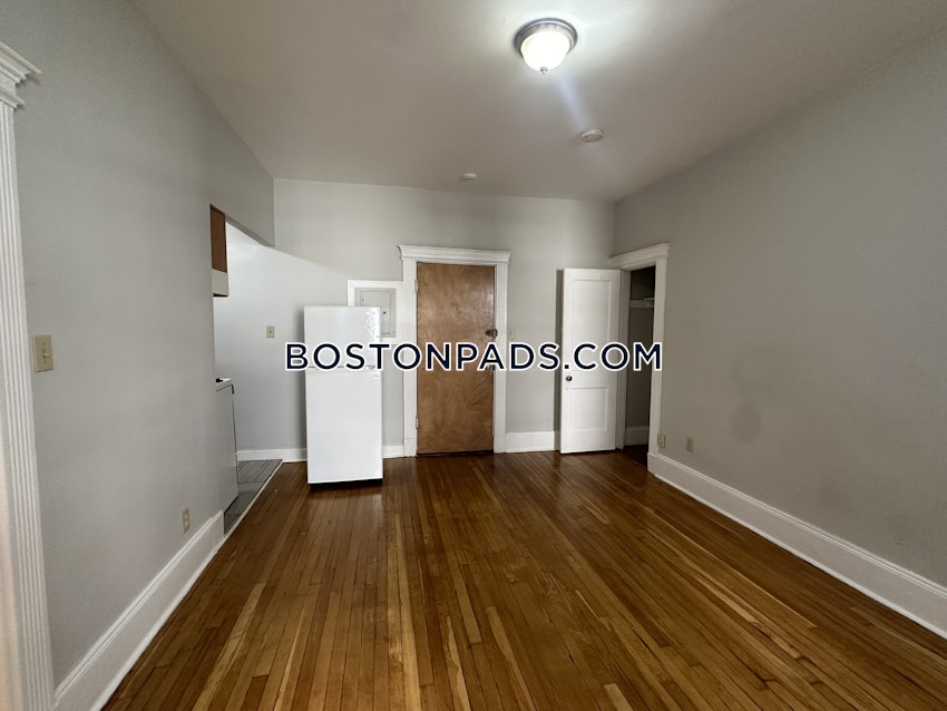 BOSTON - NORTHEASTERN/SYMPHONY - Studio , 1 Bath - Image 4