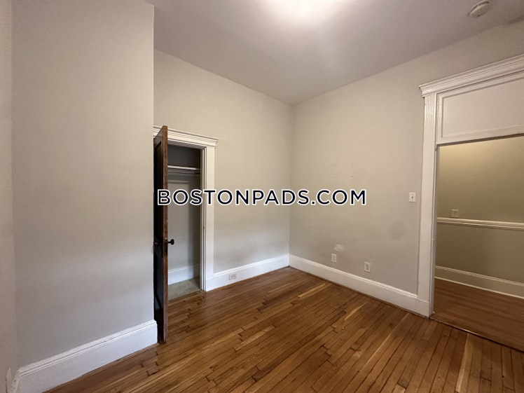 Hemenway St., Boston