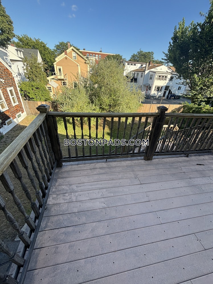 Tremont St., Cambridge