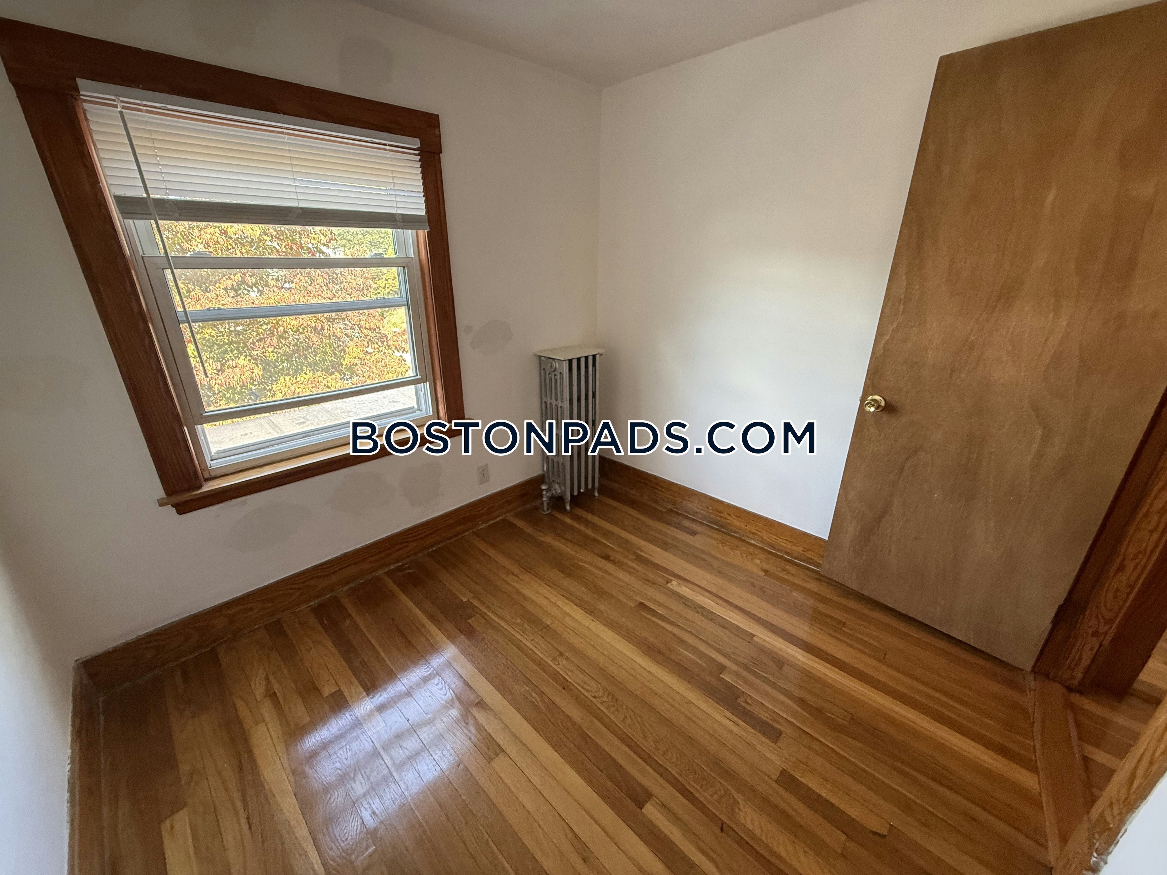 Boston - 3 Beds, 2 Baths