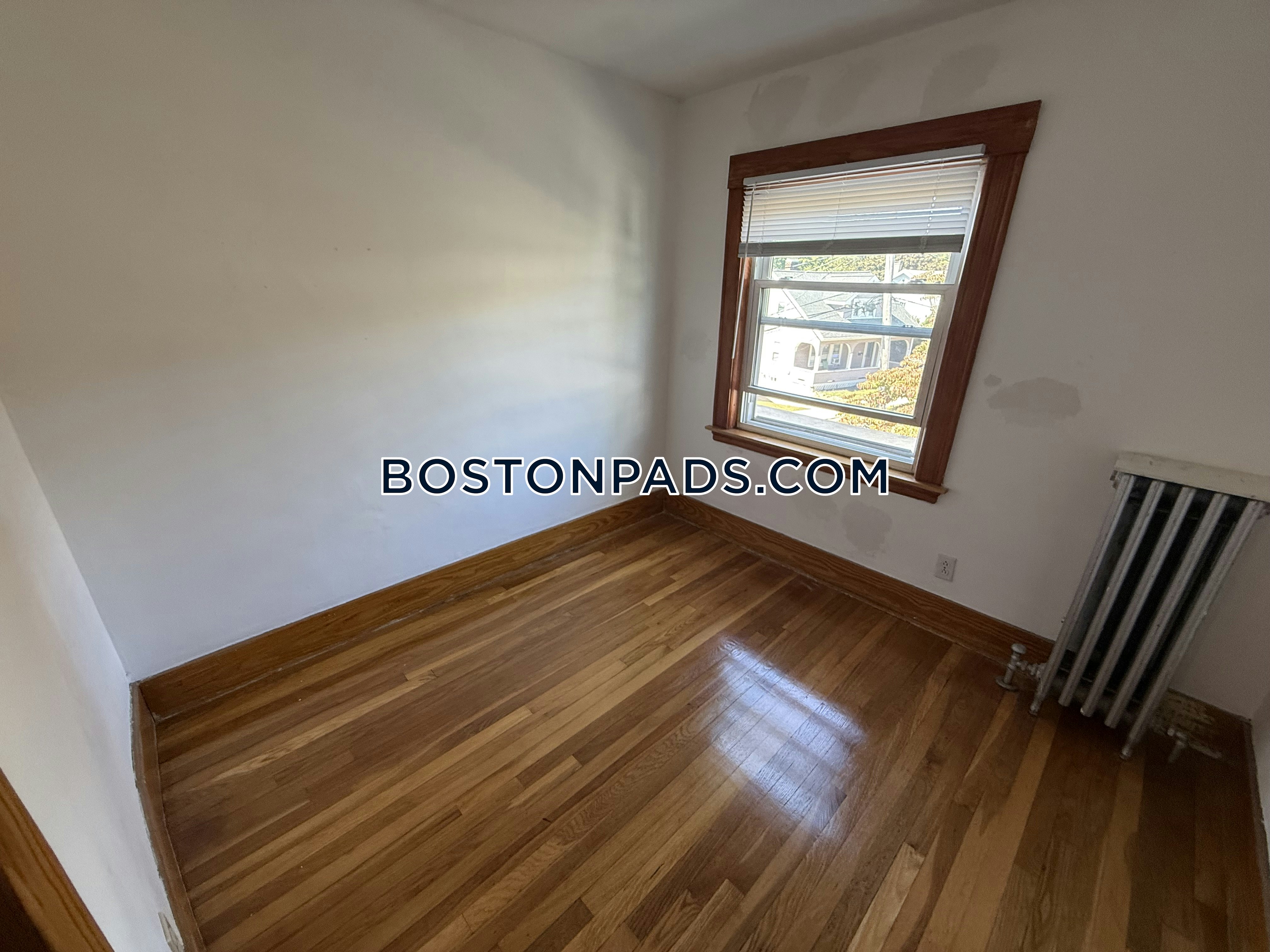 Boston - 3 Beds, 2 Baths