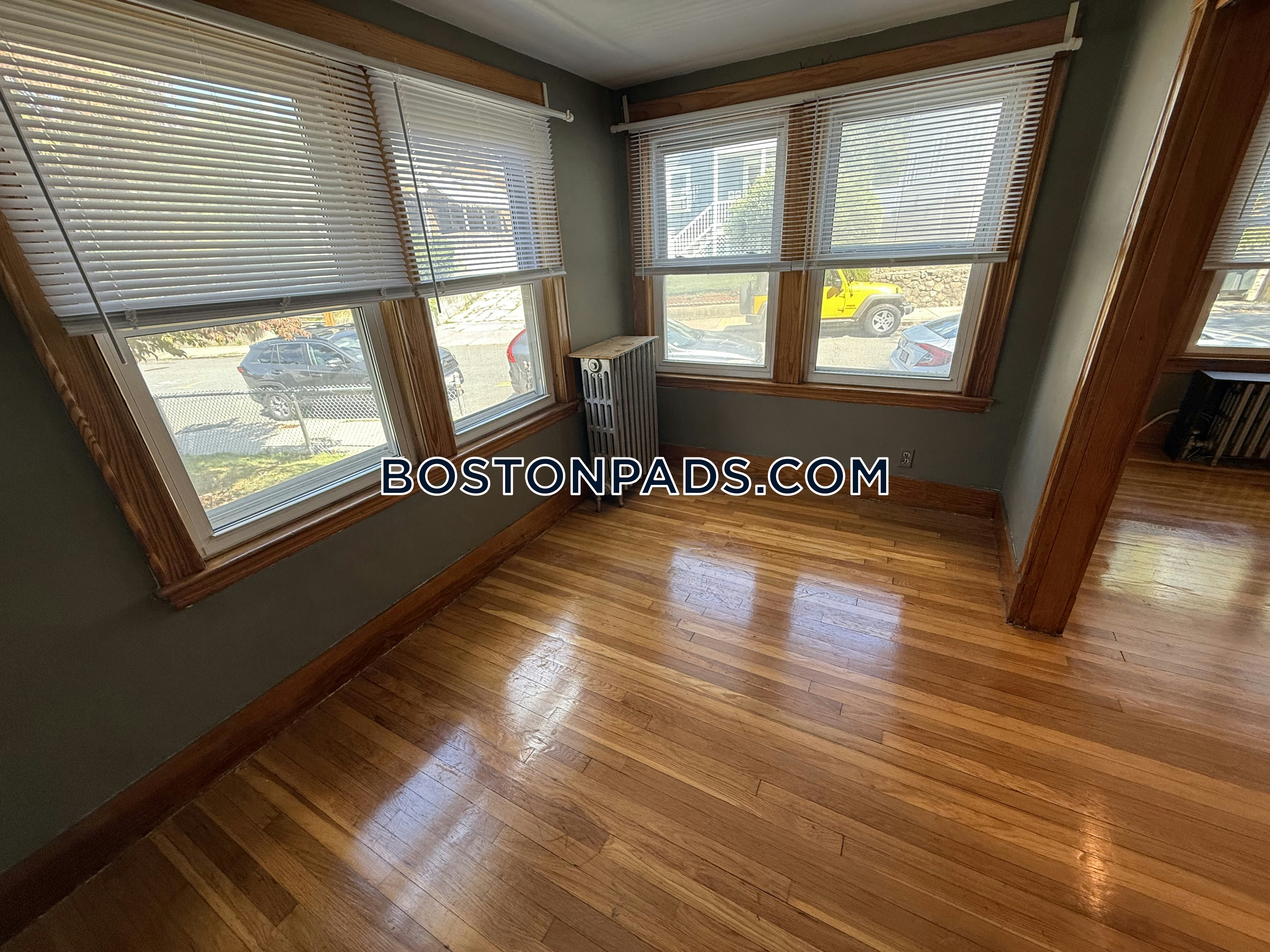 Boston - 3 Beds, 2 Baths
