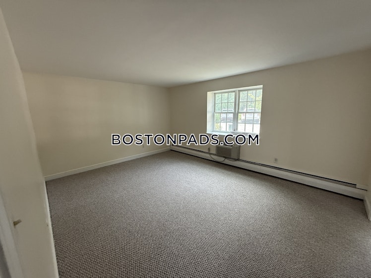 Worthen Rd., Lexington