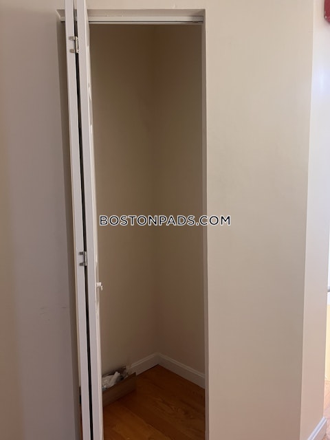 Dudley St. Boston photo 21