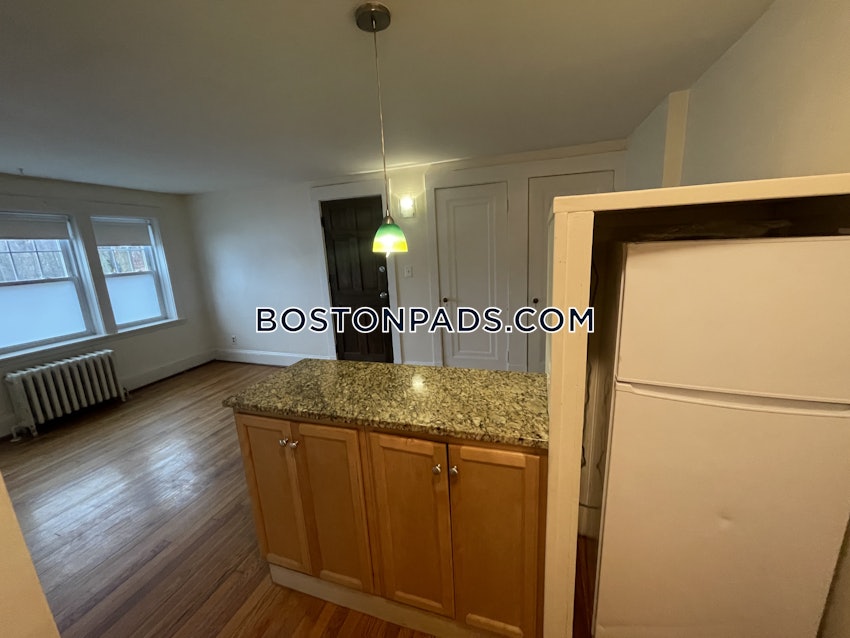 ABINGTON - 1 Bed, 1 Bath - Image 1