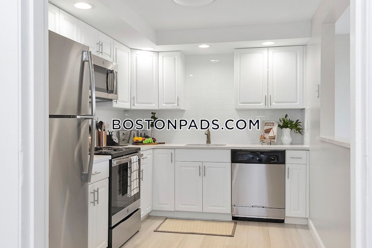 Stonehill Dr., Stoneham