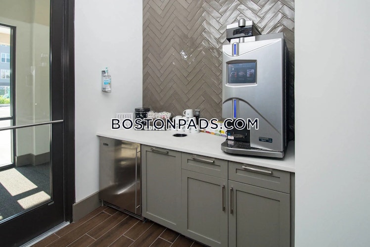 Executive Dr., Stoneham