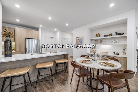 Maple St. Stoneham photo 5