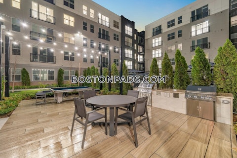 Maple St. Stoneham photo 20