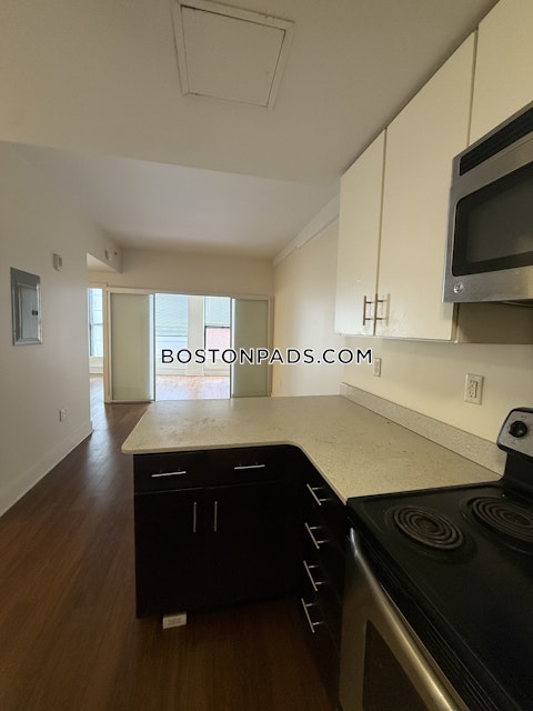 Winter St. Boston photo 12