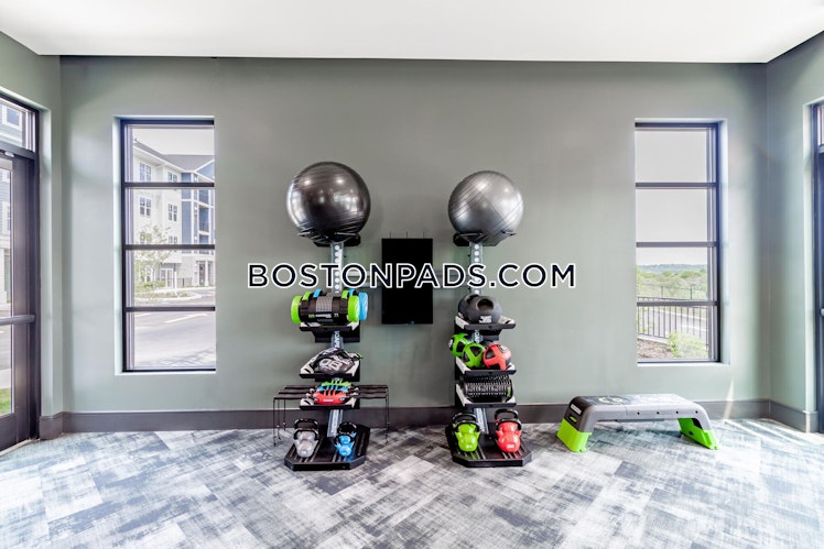 Main St., Winchester