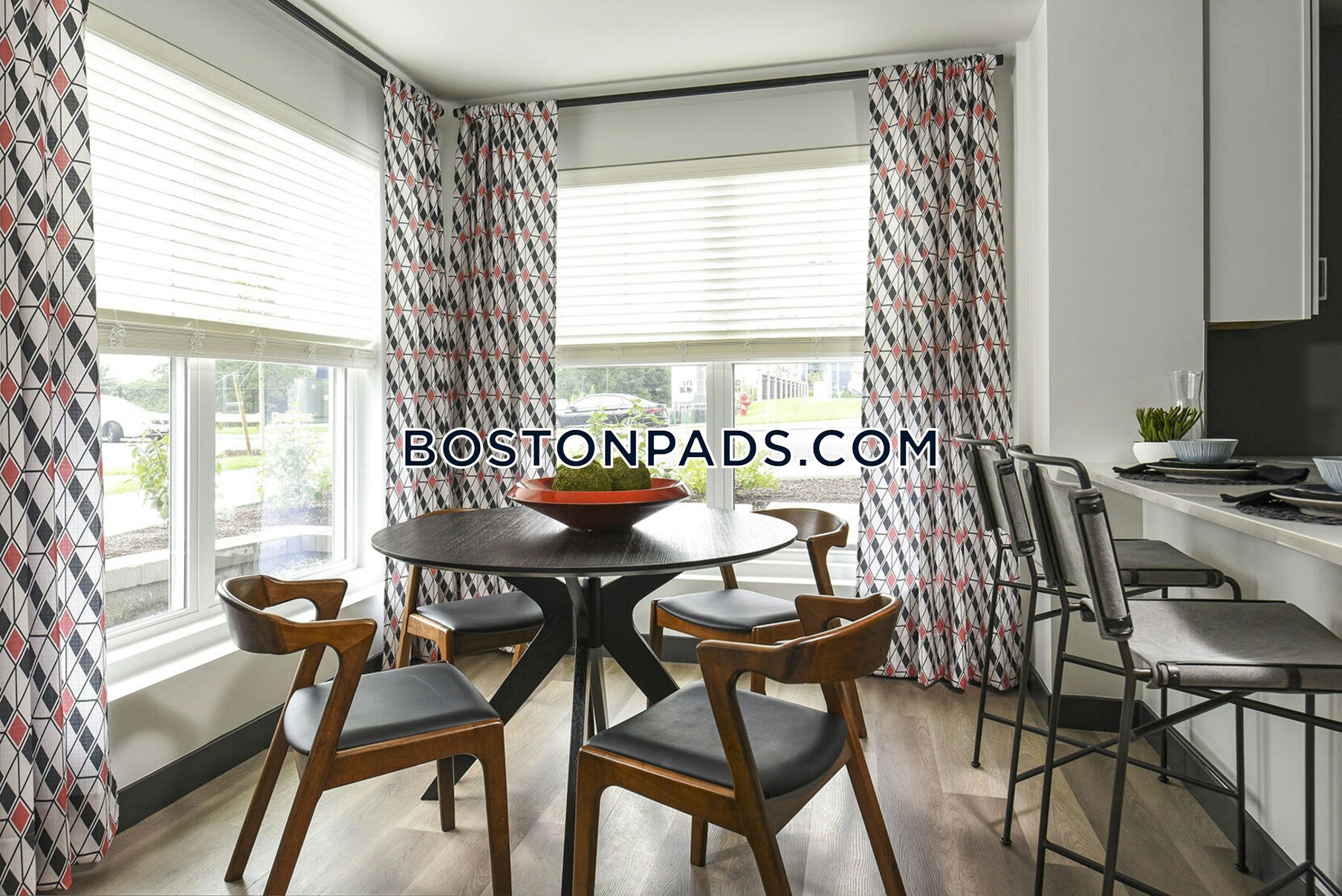 Winchester - 1 Beds, 1 Baths